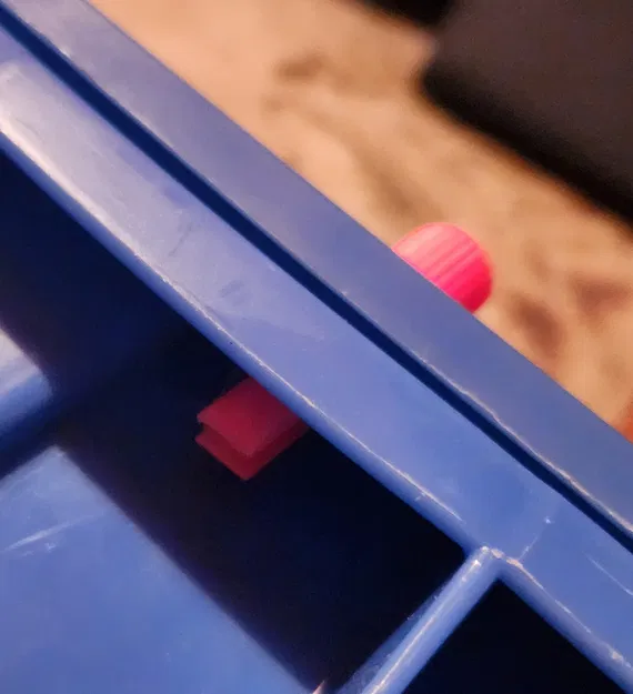 Kẹp Nắp Totes - Image 3