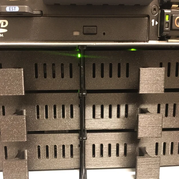 Khay Ổ Cứng NetApp DS4243 DS4246 - Image 2