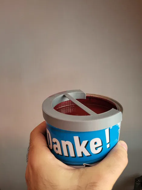 Dụng cụ gạt cọ sơn cho lon sơn - Image 2