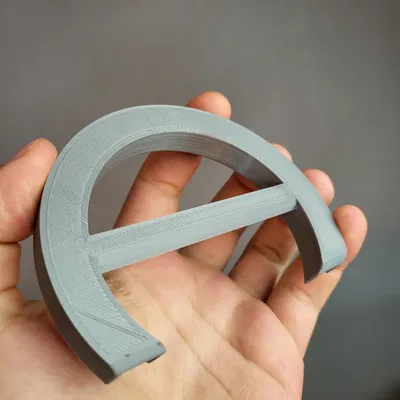 Dụng cụ gạt cọ sơn cho lon sơn