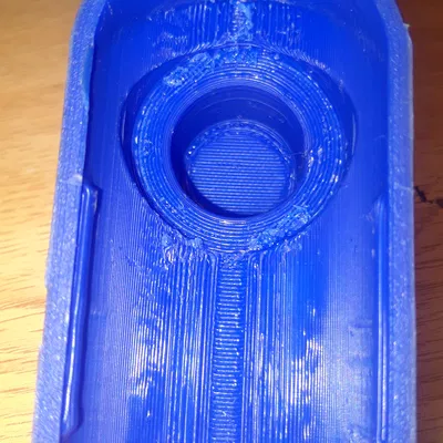 Nắp Che Ốc Trục Bánh Trước F9