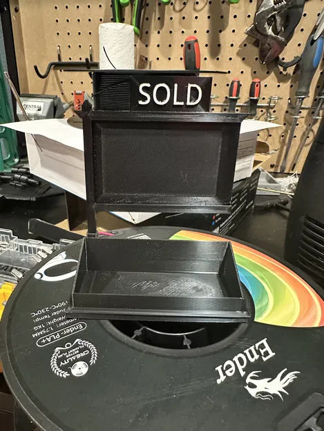 Kệ Đựng Cardvisit Bảng Hiệu Bất Động Sản - Image 1