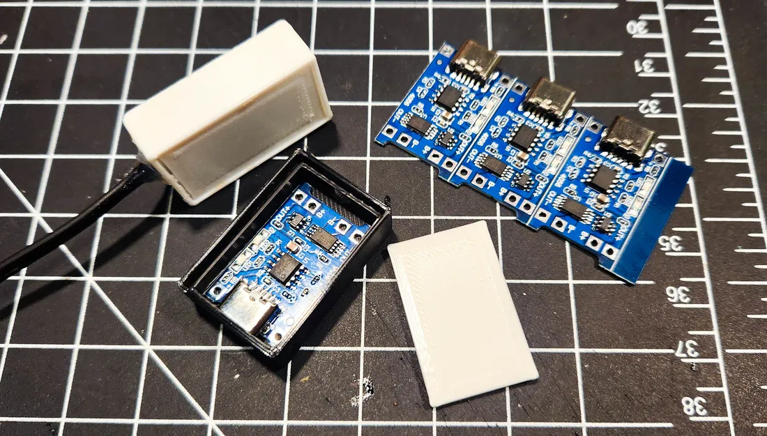 Vỏ mini cho mạch sạc Li-Ion [USB C] - Image 1