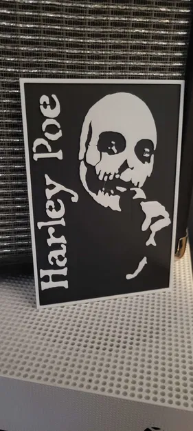 Decal Treo Tường Hình Bìa Album Harley Poe - Image 1