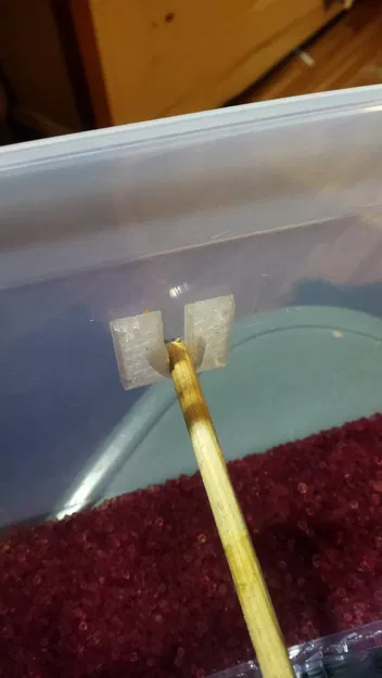 Giá đỡ có thể tùy chỉnh cho thanh cuộn dây trong hộp đựng filament - Image 2