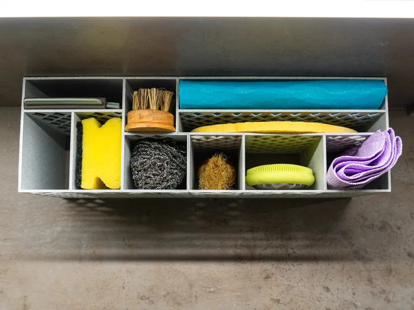 Khay Đựng Đồ Dùng Dưới Bồn Rửa Chén - Image 1
