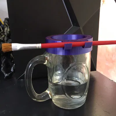 KHAY ĐỰNG CỌ RỬA TRÊN LY