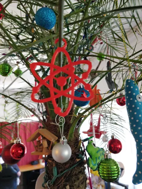 Móc Trang Trí Cây Thông Noel Hình Nguyên Tử Carbon - Image 1