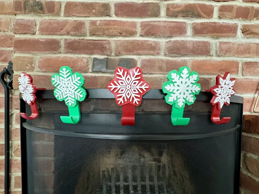 Bộ Móc Treo Vớ Tuyết (Nhiều Mẫu) - Image 1