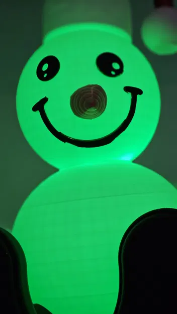 Người Tuyết Banh Tuyết - Image 1