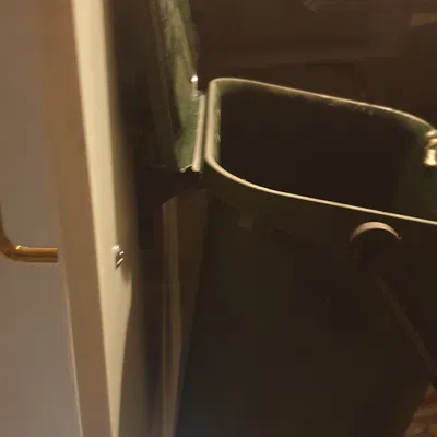 Kệ giữ thùng rác ủ phân hữu cơ