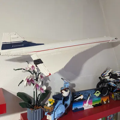 Giá treo tường Lego Concorde