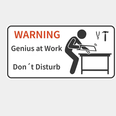 Biển Báo-Thiên Tài Đang Làm Việc