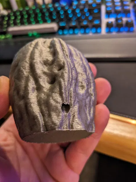 Mô Hình Chúa Giáng Sinh Hình Quả Sồi Trang Trí Có Lỗ LED - Image 2