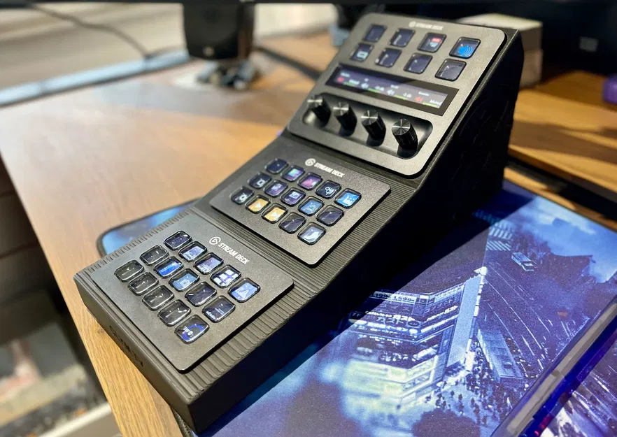 Đế Gắn 3 Elgato Stream Deck - Image 1