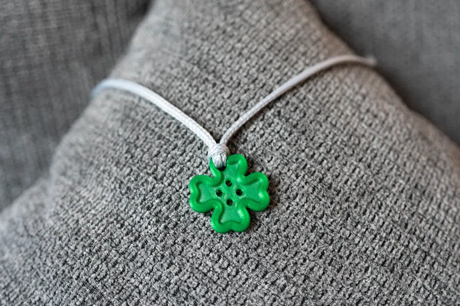 Mặt dây chuyền - Nút áo may mắn - Image 3