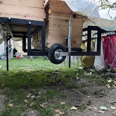 Rohovnik Vận Chuyển Thùng Ong (Rohovnik na včelí úľ)