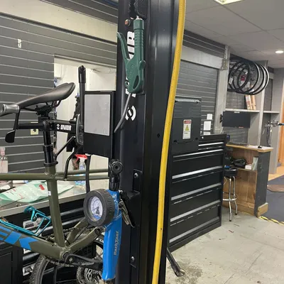 Giá đỡ phụ kiện 1/4" - Chân đế điện Unior