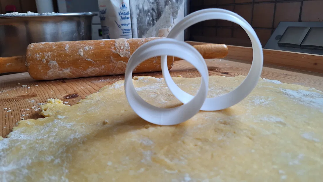 Khuôn Cắt Bánh Hình Mặt Trời Tròn (Cắt Bao Dễ) - Image 1