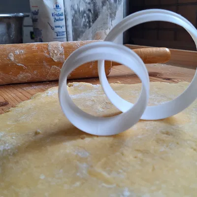 Khuôn Cắt Bánh Hình Mặt Trời Tròn (Cắt Bao Dễ)