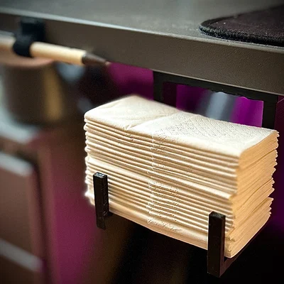 Kệ Đựng Khăn Giấy / Đồ Dùng Văn Phòng Để Bàn