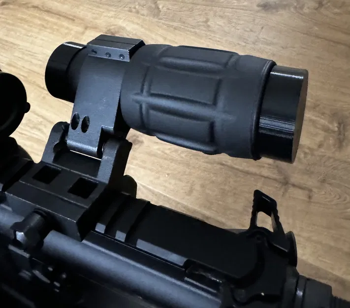 Nắp Che Ống Kính Lúp Vector Optics - Image 1