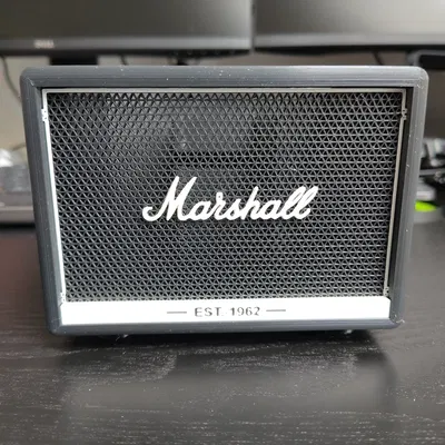 Dự án MMU kết hợp Lưới, Logo và Thanh Đáy của Hộp Đựng Bút Marshall