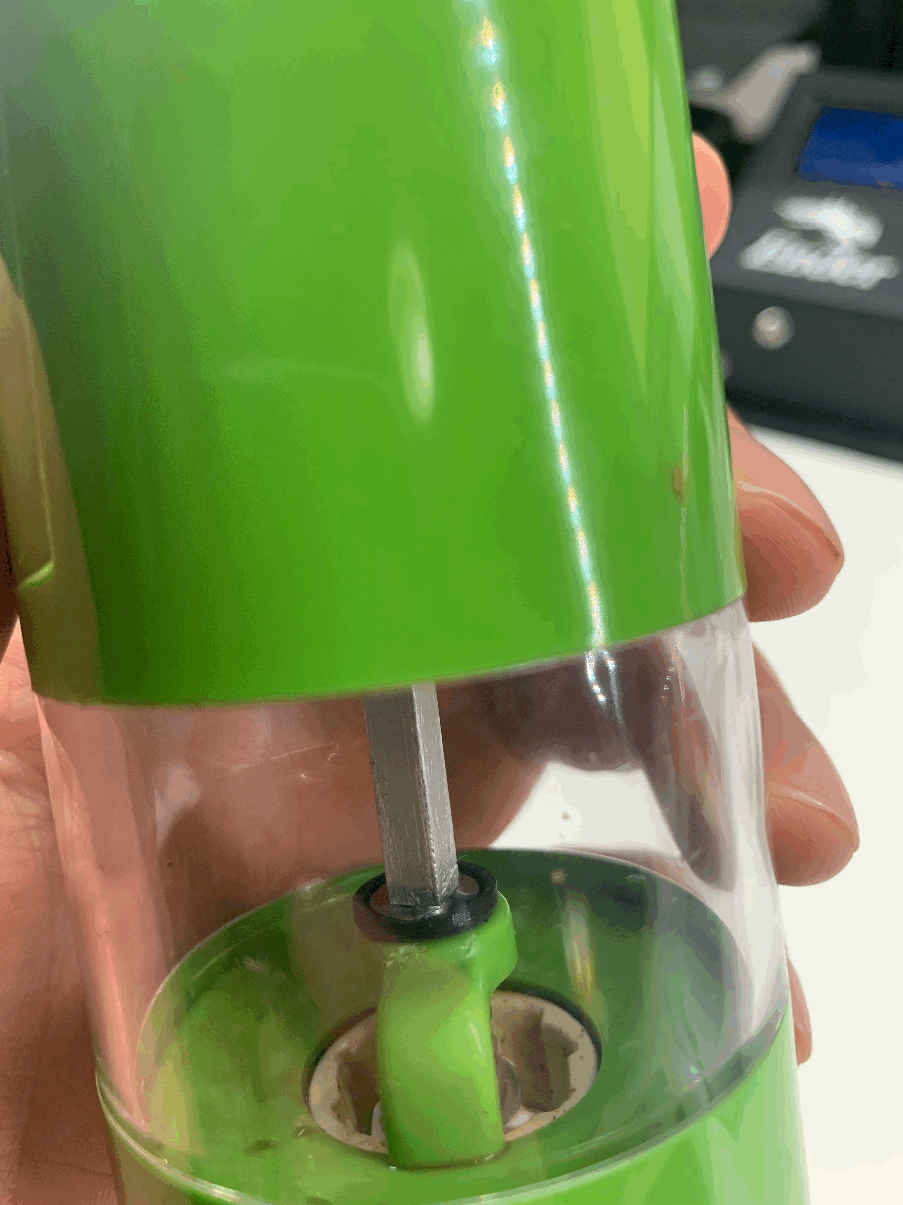 Kuhn Rikon Ratchet Grinder / Vòng chặn circlip / Vòng đệm cối xay tiêu - Image 1