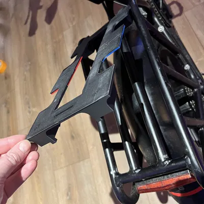 Hệ thống đế gắn túi tháo lắp nhanh cho xe đạp fatbike