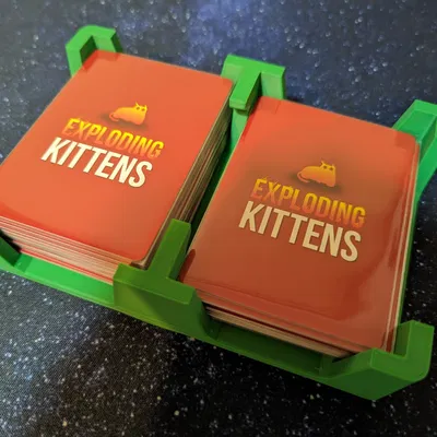 Hộp Đựng Exploding Kittens Cho Thẻ Bài Đã Bọc