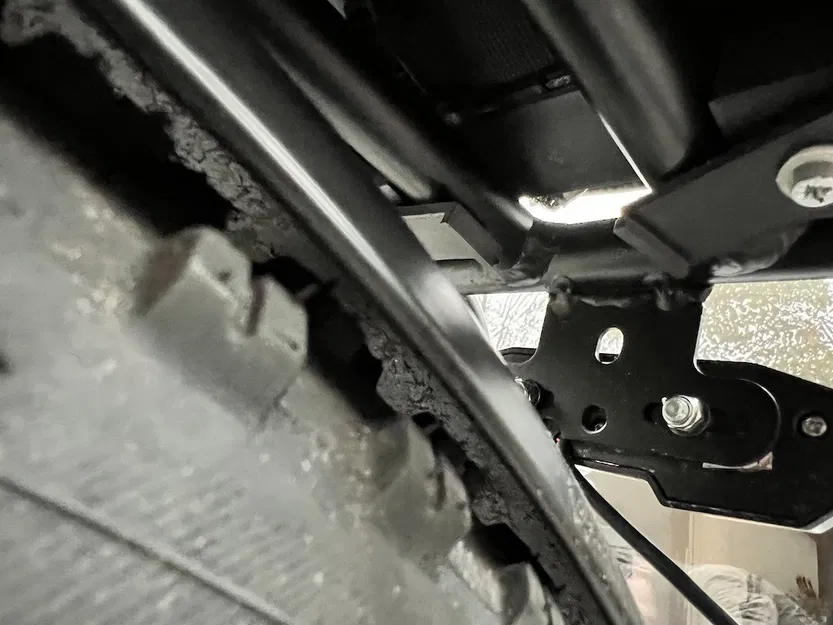 Hệ thống đế gắn túi tháo lắp nhanh cho xe đạp fatbike - Image 9