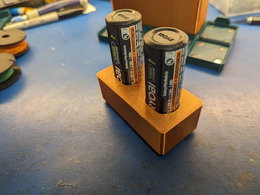 Giá đỡ pin Ryobi 4V cho Gridfinity 1x2x4 - Image 1