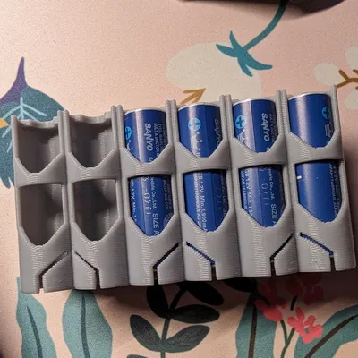 Hộp Đựng 12 Viên Pin AA