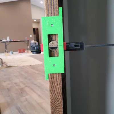 Jig Tự Định Tâm Phay Lỗ Tấm Chốt Cửa