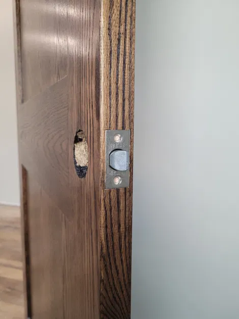 Jig Tự Định Tâm Phay Lỗ Tấm Chốt Cửa - Image 7