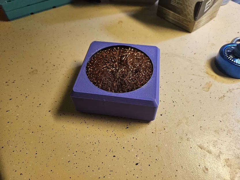 Dụng Cụ Vệ Sinh Mỏ Hàn. Tương Thích Gridfinity! - Image 1