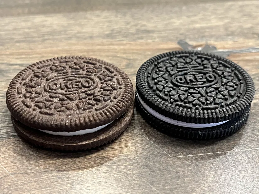 Bánh Oreo Thực Tế (Tỷ Lệ 1:1) - Image 2