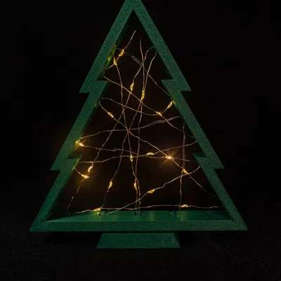 Cây Thông Noel Với Đèn Fairy