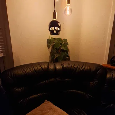 Màn hình đèn đầu lâu low poly