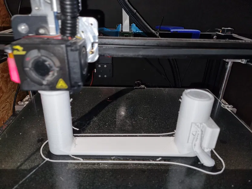 Giá đỡ cuộn chỉ treo tường có tay xoay (in liền) - Image 9