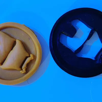 Khuôn Cắt Bánh Iron Man