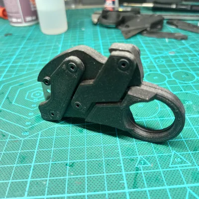 Dao Karambit Gấp với Lưỡi Dao Đa Năng