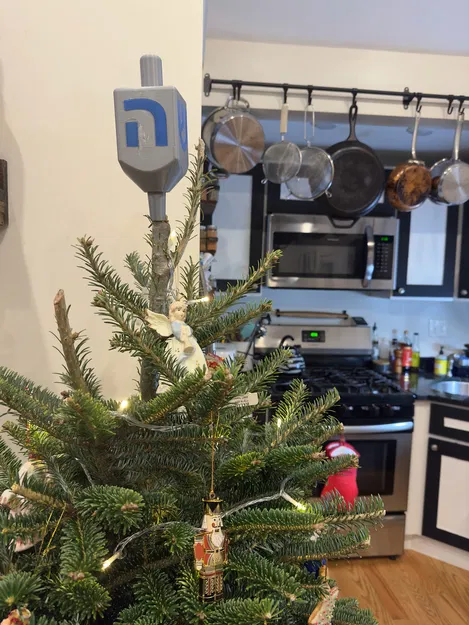 Chóp Cây Thông Noel Dreidel Quay - Image 2