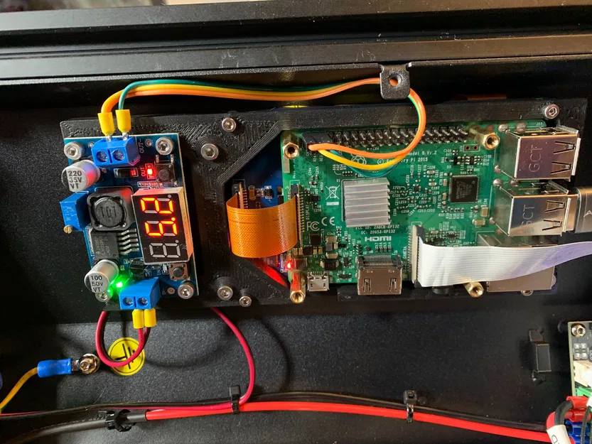 Đế Gắn Raspberry Pi 3 Cho Ender 5 S1 Có Khe LM2596 - Image 1