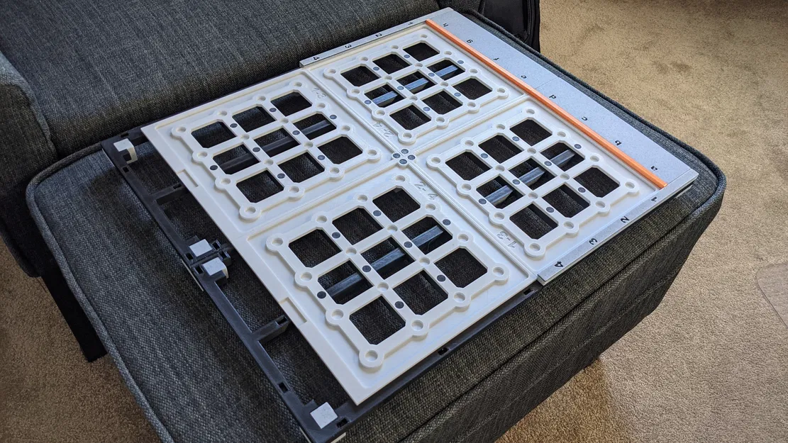 Bàn Cờ Vua Nam Châm Gắn Tường - Image 12