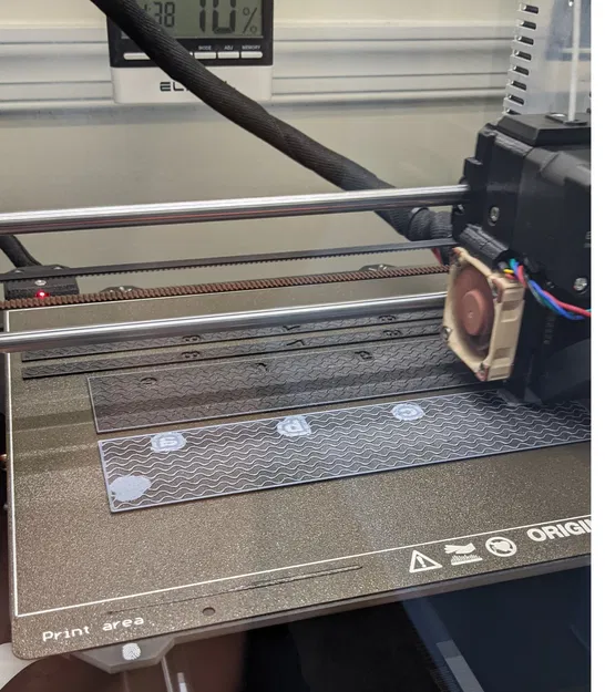 Bàn Cờ Vua Nam Châm Gắn Tường - Image 17