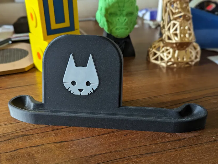 Đế Dựng/Hiển Thị Steam Deck - Phiên Bản Stray - Image 1