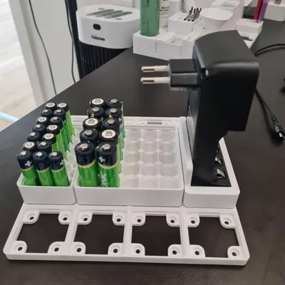 Hộp Đựng Sạc Pin Gridfinity