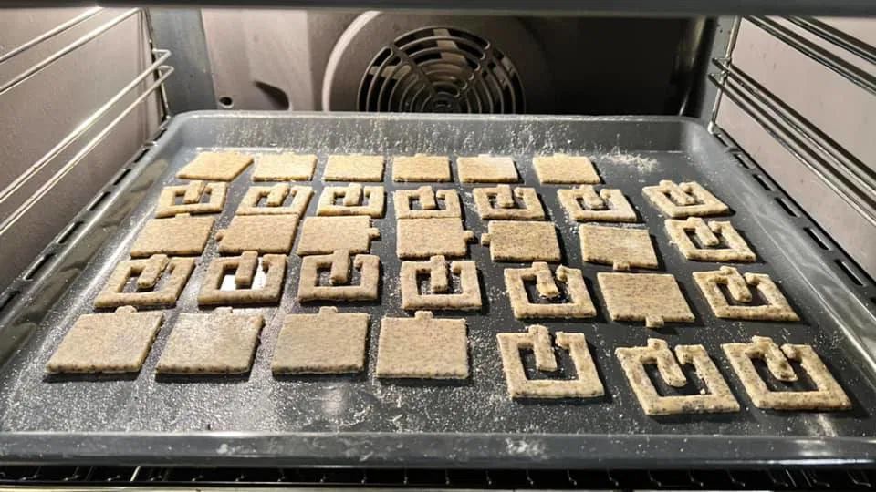 Khuôn Cắt Bánh Quy Logo The.Switch - Image 4