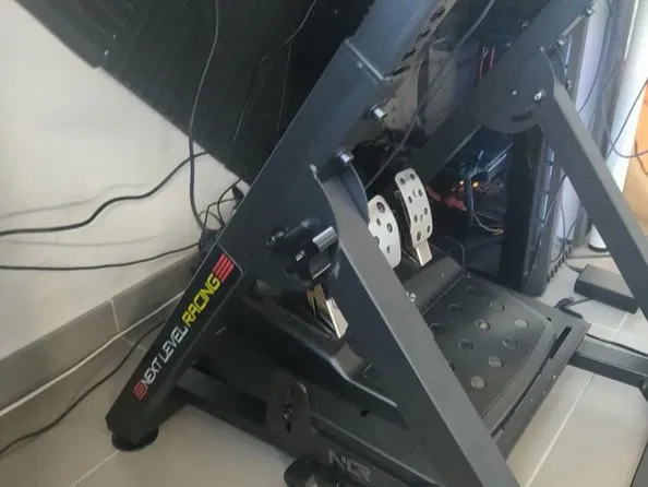 Nút Vặn Thay Thế Cho Chân Đế Next Level Racing Wheel Stand 2.0 - Image 1